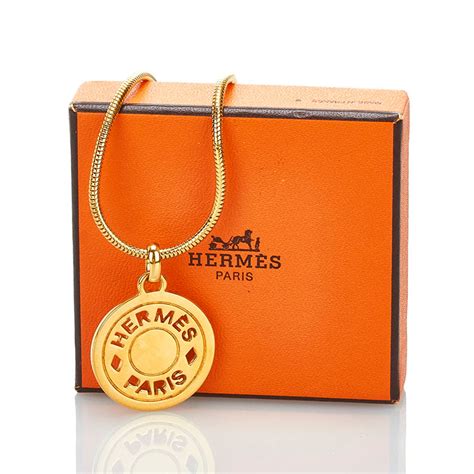 hermes clou de selle necklace|Carrousel necklace .